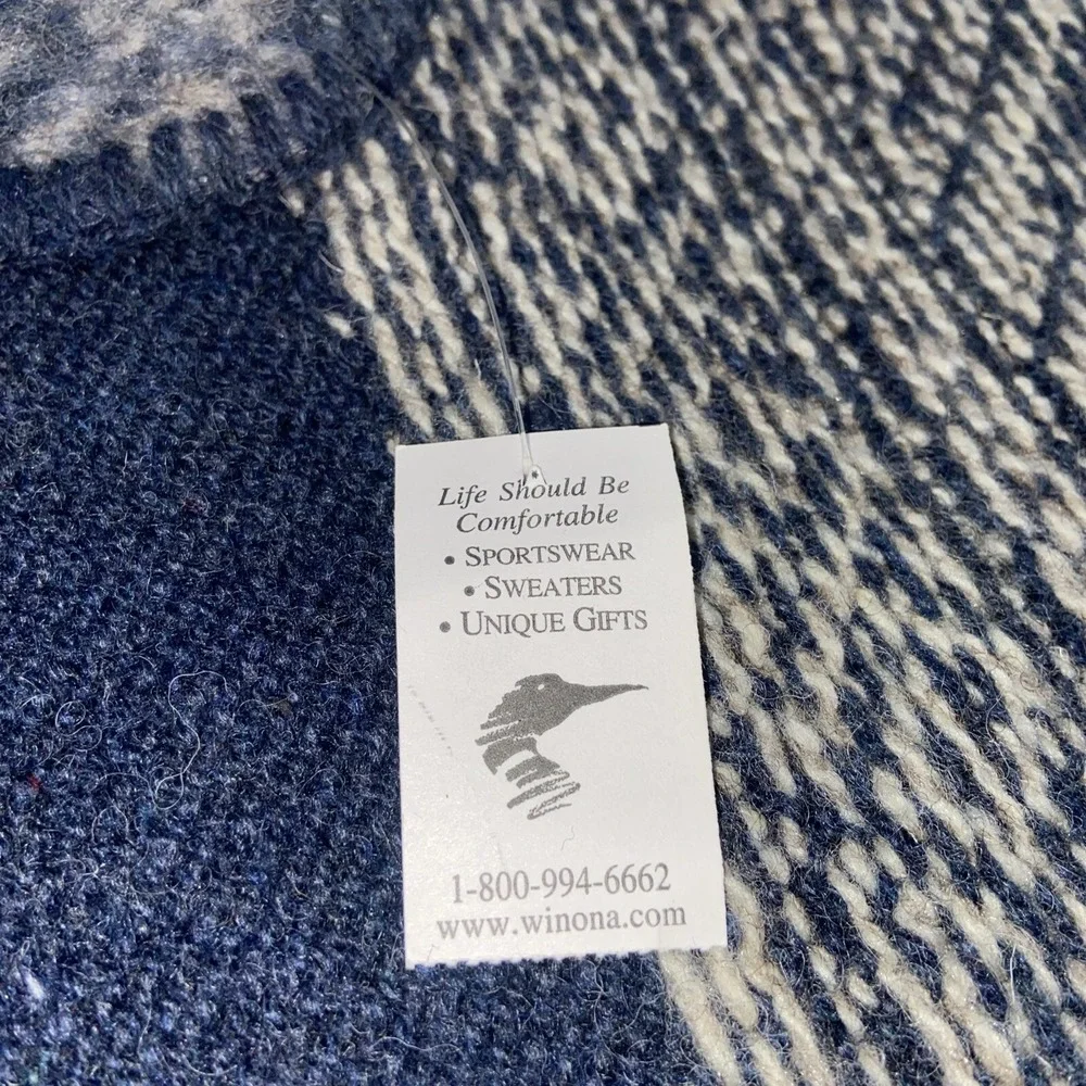 Winona Knits Wool & Acrylic Snowflake Blanket Throw Navy White USA  62